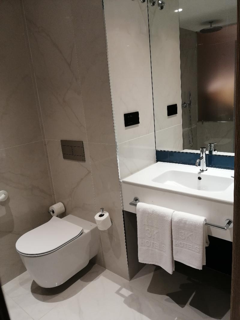 Hotel 3K Porto - Aeroporto - Oda