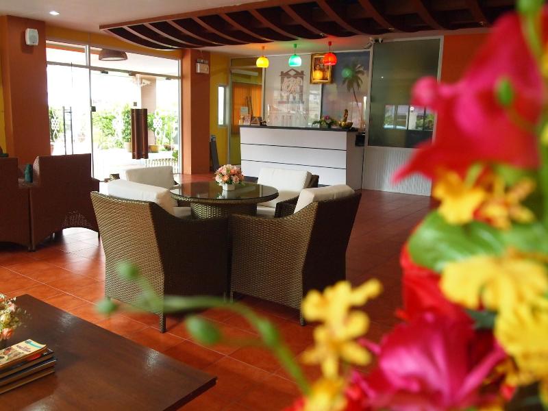 The Right Resort - Lobi