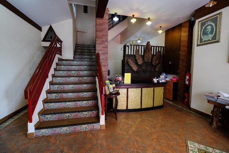 Red Balcony Hotel - Genel