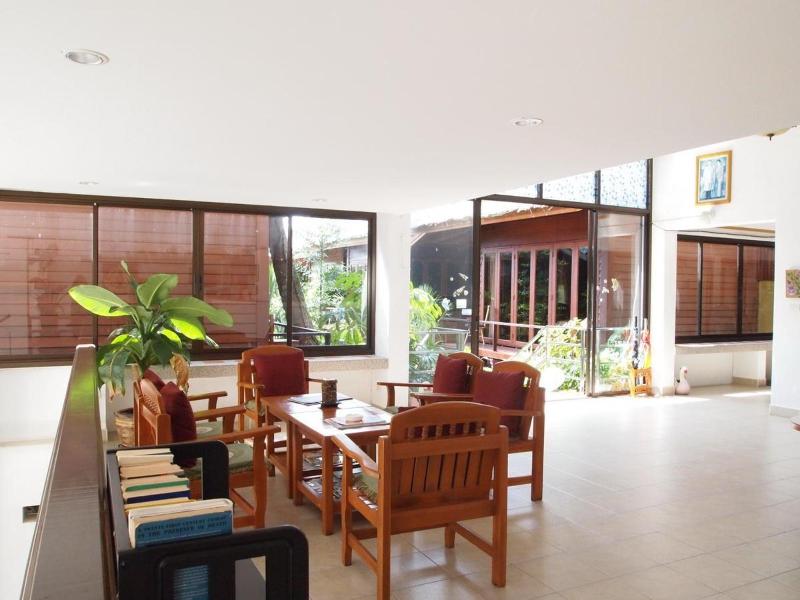 Lipa Bay Resort - Lobi