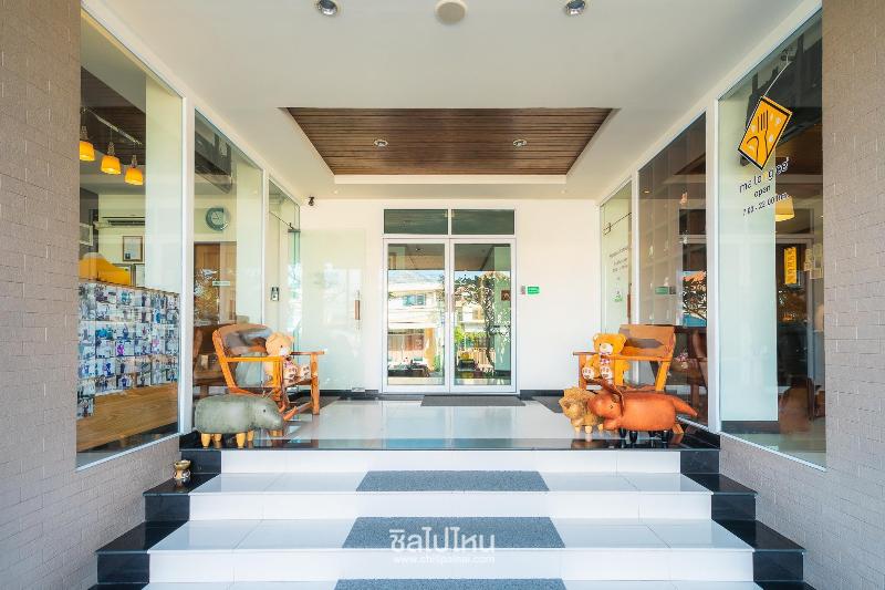 Rapeepan Ville Hotel - Lobi