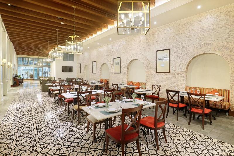 Kokoon Hotel Surabaya - Restoran