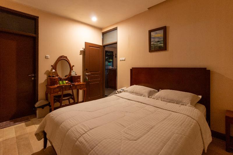 Jayagiri Guesthouse By Belgareti by ZUZU - Oda