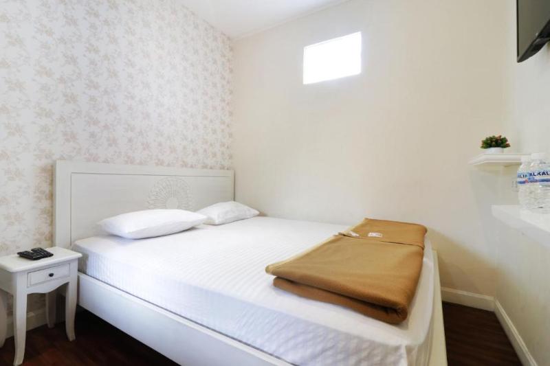 Jayagiri Guesthouse By Belgareti by ZUZU - Oda