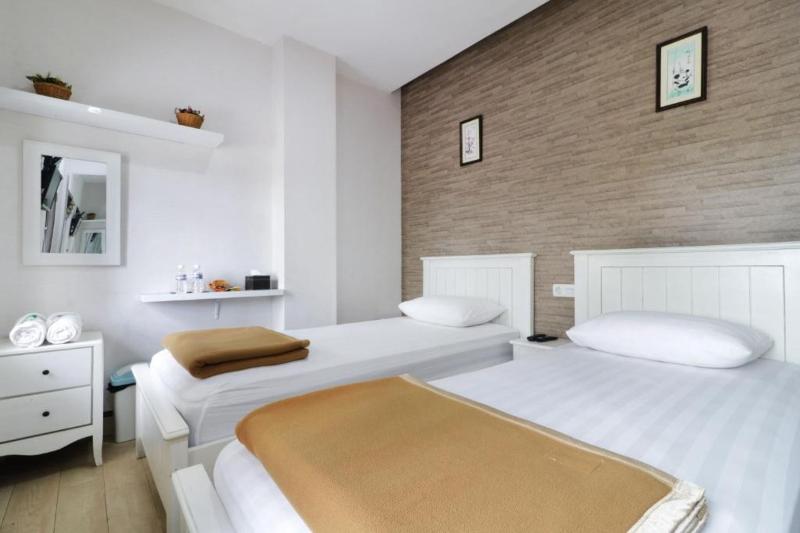 Jayagiri Guesthouse By Belgareti by ZUZU - Oda