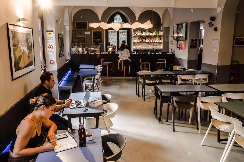 Babila Hostel - Restoran