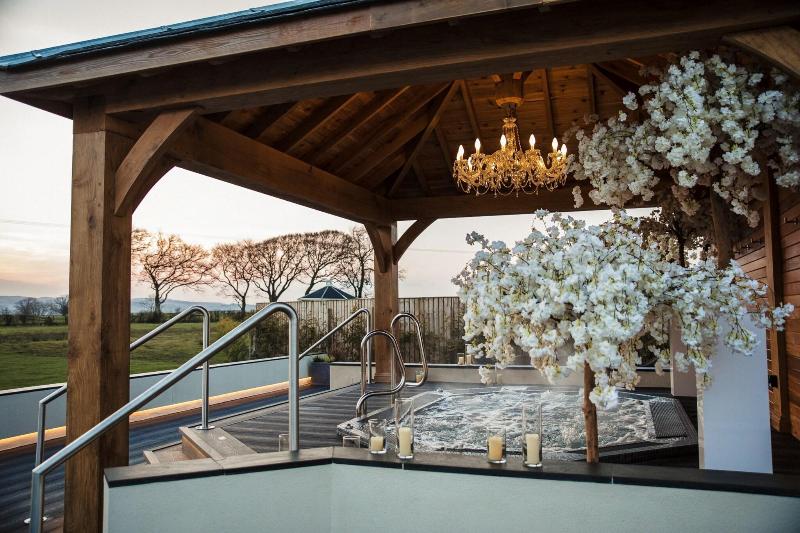 Bowfield Hotel & Country Club - Havuz