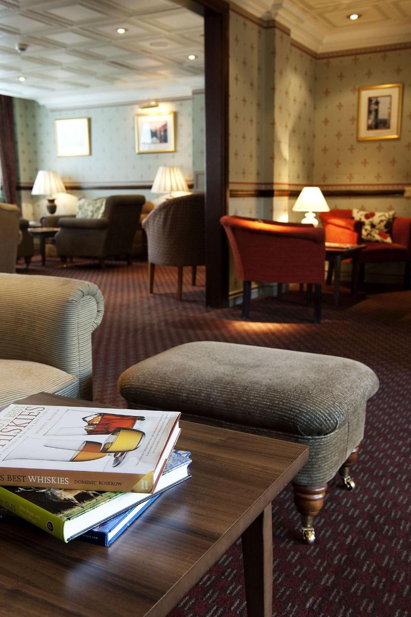 Carlton George Hotel - Lobi