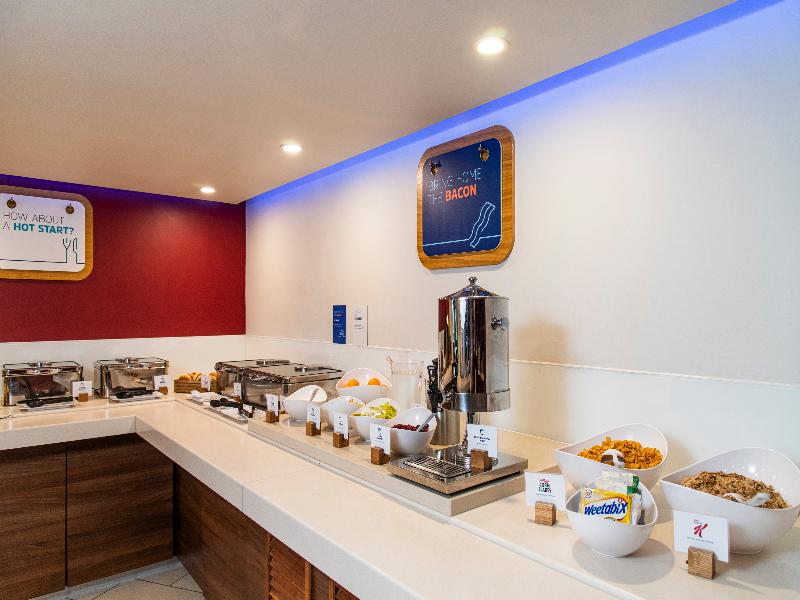 Holiday Inn Express Glasgow Airport - Restoran