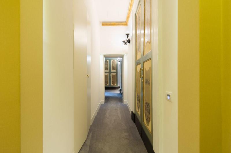 Santa Chiara Boutique Hotel - Lobi