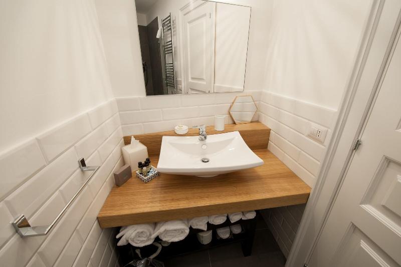 Santa Chiara Boutique Hotel - Oda