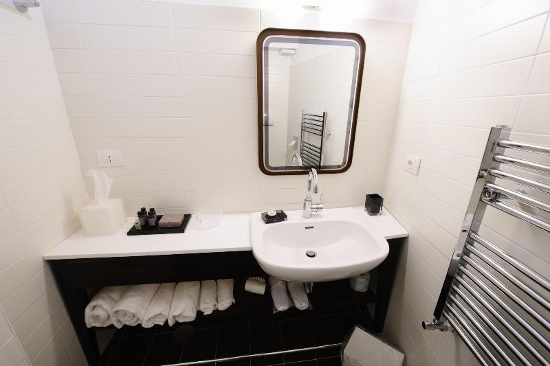 Santa Chiara Boutique Hotel - Oda