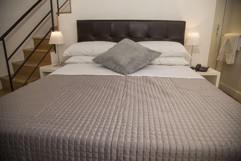 Santa Chiara Boutique Hotel - Oda