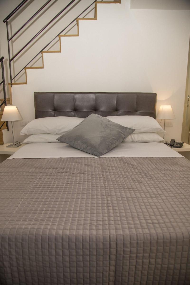 Santa Chiara Boutique Hotel - Oda