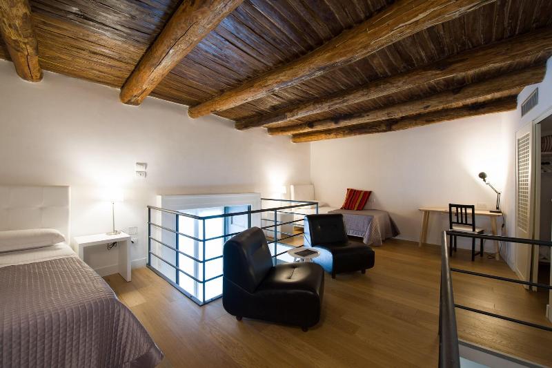 Santa Chiara Boutique Hotel - Oda