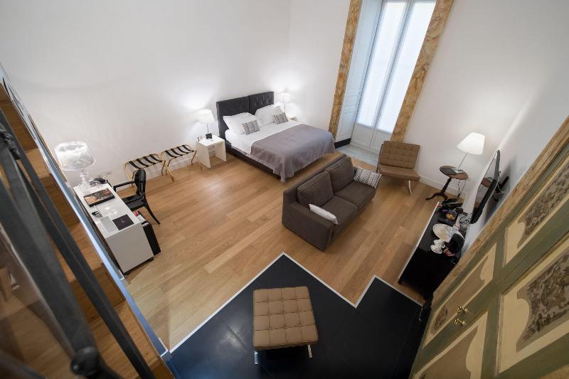 Santa Chiara Boutique Hotel - Oda