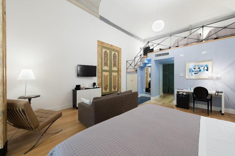 Santa Chiara Boutique Hotel - Oda