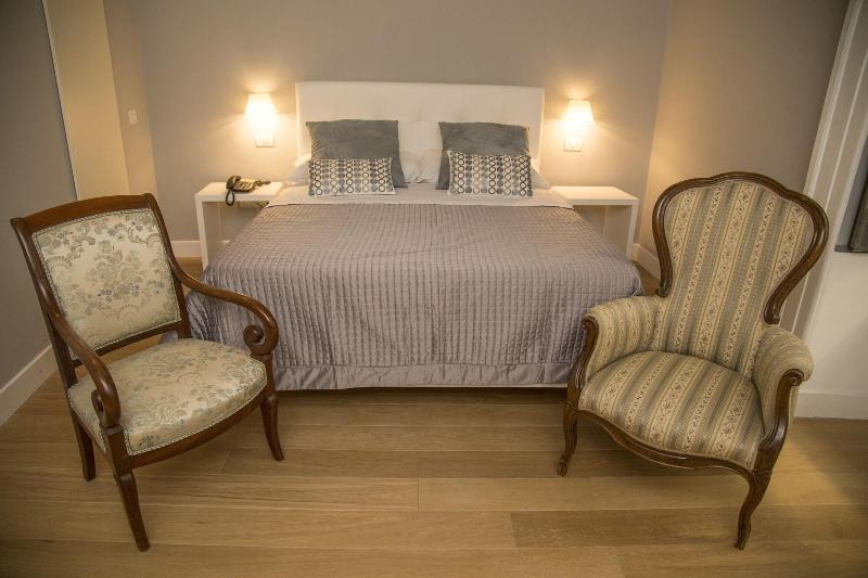 Santa Chiara Boutique Hotel - Oda