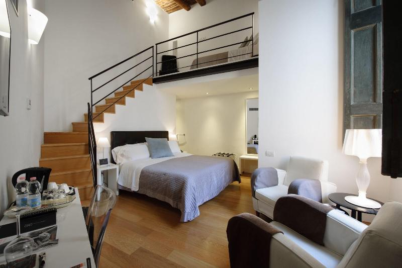 Santa Chiara Boutique Hotel - Oda