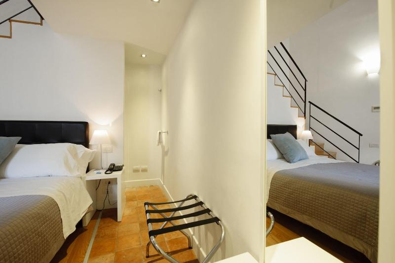 Santa Chiara Boutique Hotel - Oda