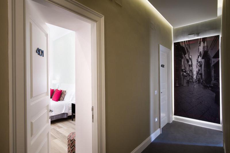 Santa Chiara Boutique Hotel - Oda