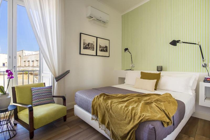 Santa Chiara Boutique Hotel - Oda