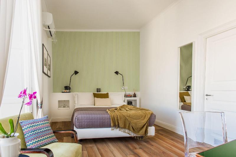 Santa Chiara Boutique Hotel - Oda