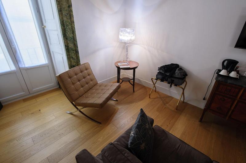 Santa Chiara Boutique Hotel - Oda