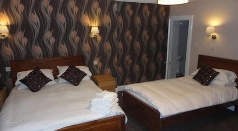 Town House Hotel - Oda