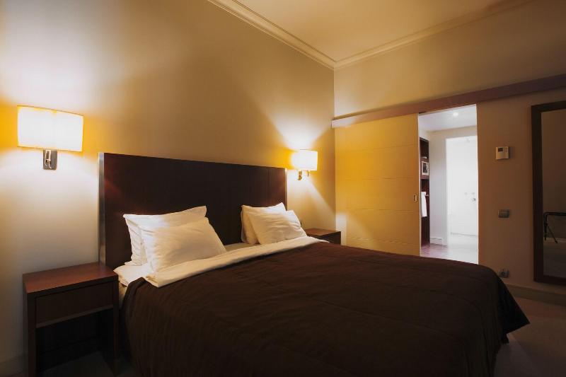 Royal Garden Hotel - Lobi
