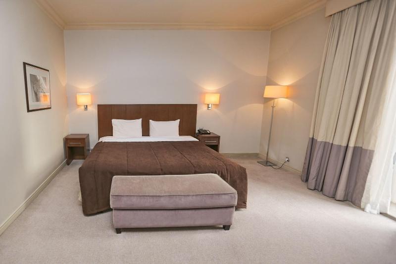 Royal Garden Hotel - Oda