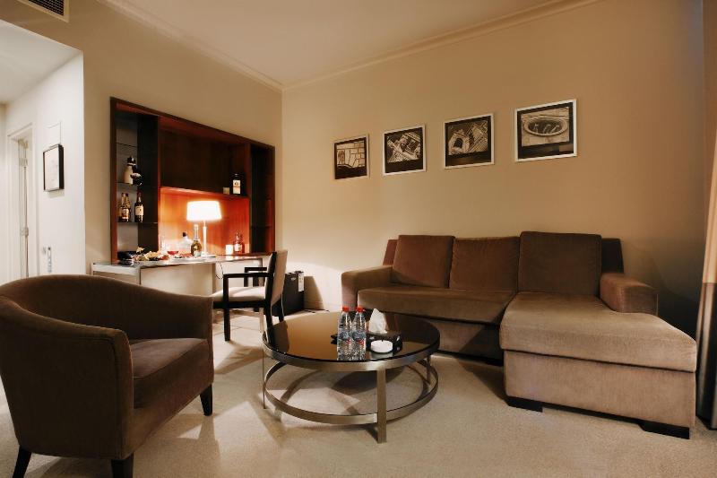 Royal Garden Hotel - Oda