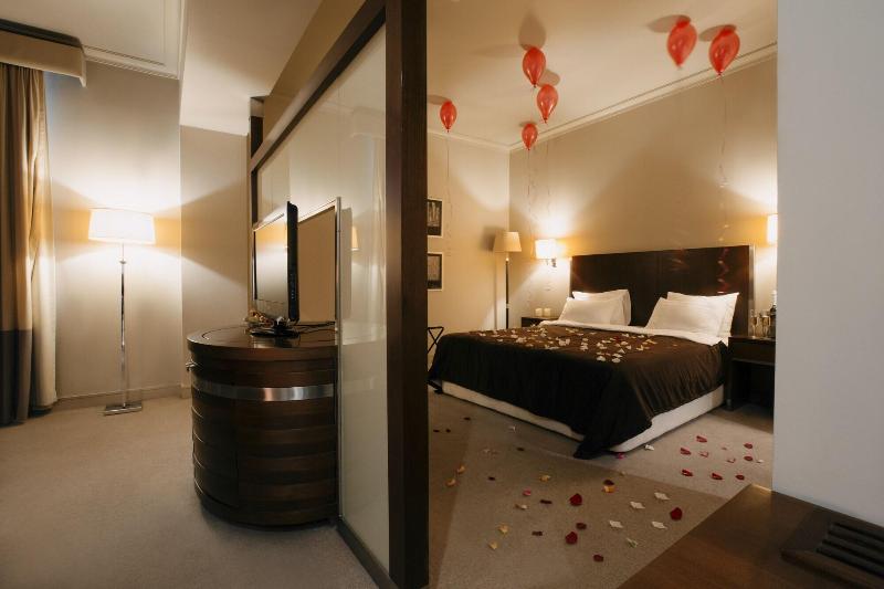 Royal Garden Hotel - Oda