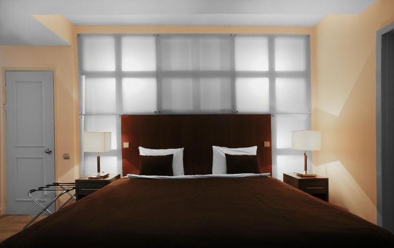 Royal Garden Hotel - Oda