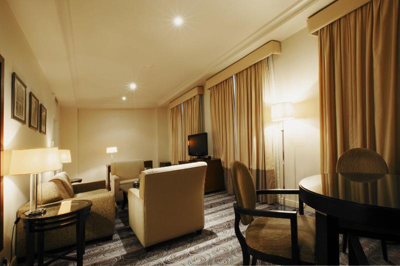 Royal Garden Hotel - Oda