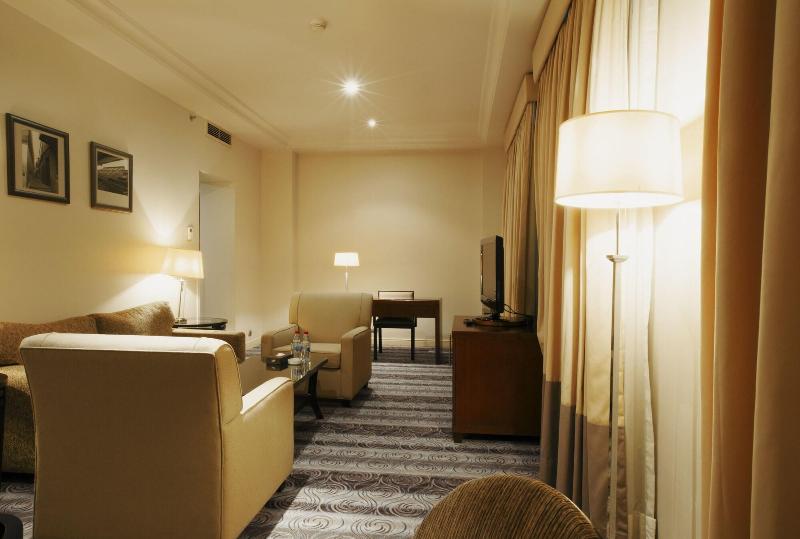 Royal Garden Hotel - Oda