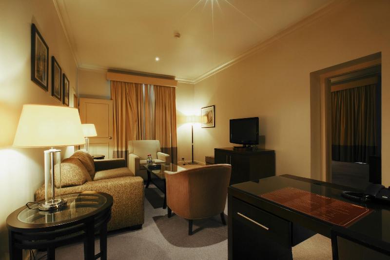 Royal Garden Hotel - Oda