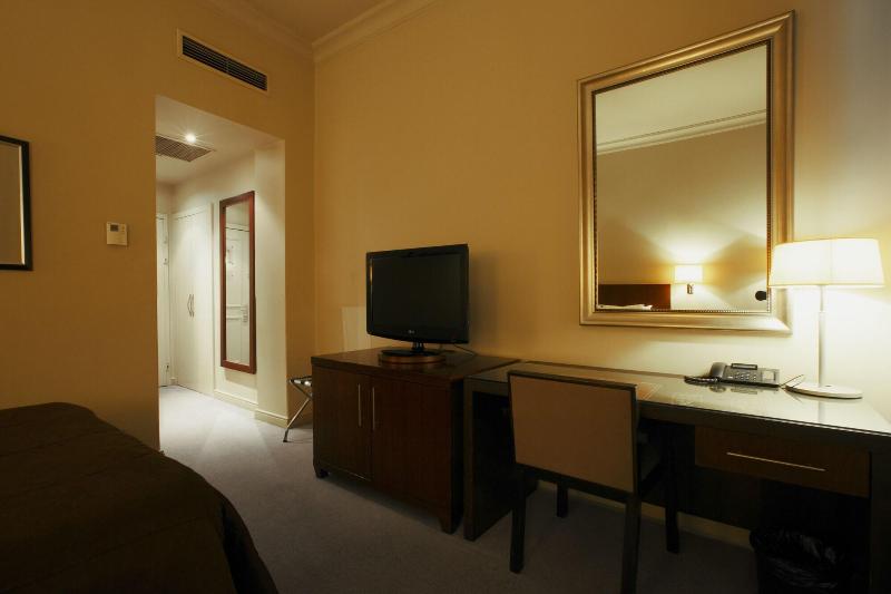 Royal Garden Hotel - Oda