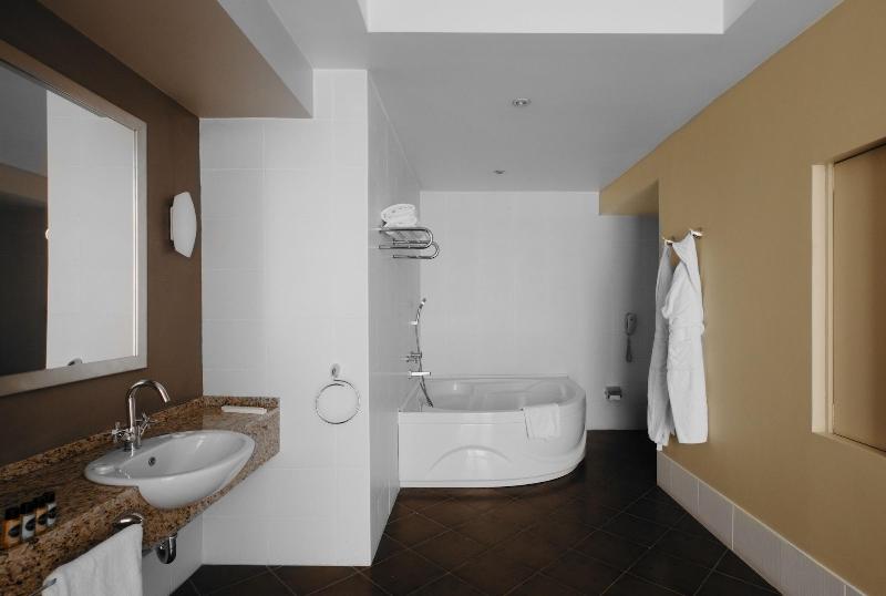 Royal Garden Hotel - Oda