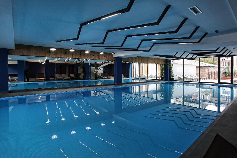 L M Club Hotel - Aktivite