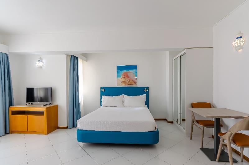 Algarve Mor Apartamentos - Oda