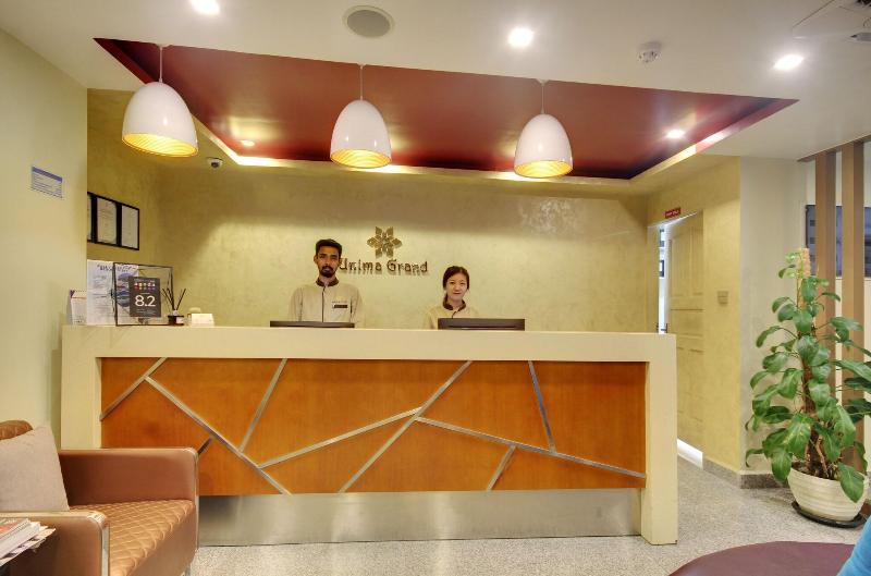Unima Grand - Lobi