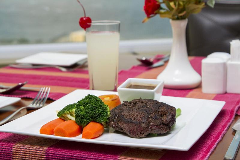 Unima Grand - Restoran