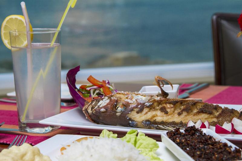 Unima Grand - Restoran
