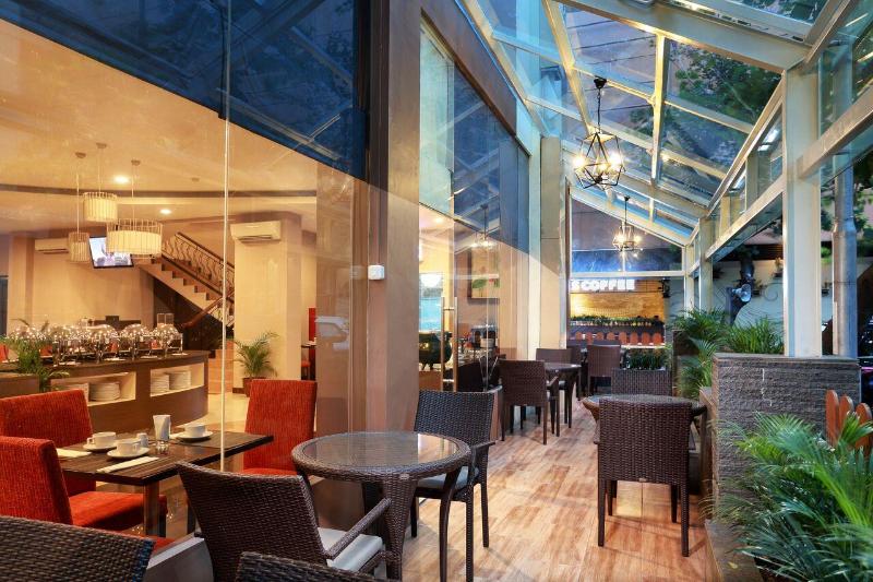 IPB Hotel And Convention Center - Genel