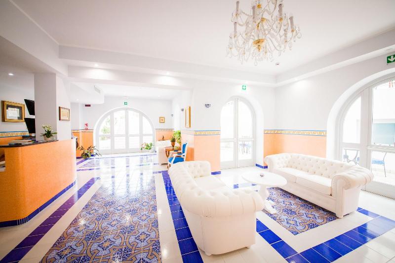 Odysseus Hotel - Lobi