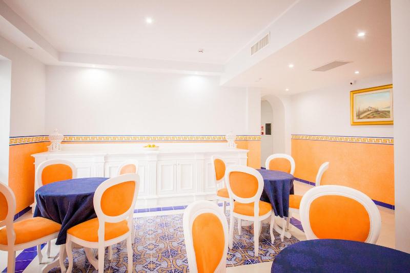 Odysseus Hotel - Lobi
