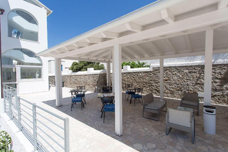 Odysseus Hotel - Teras
