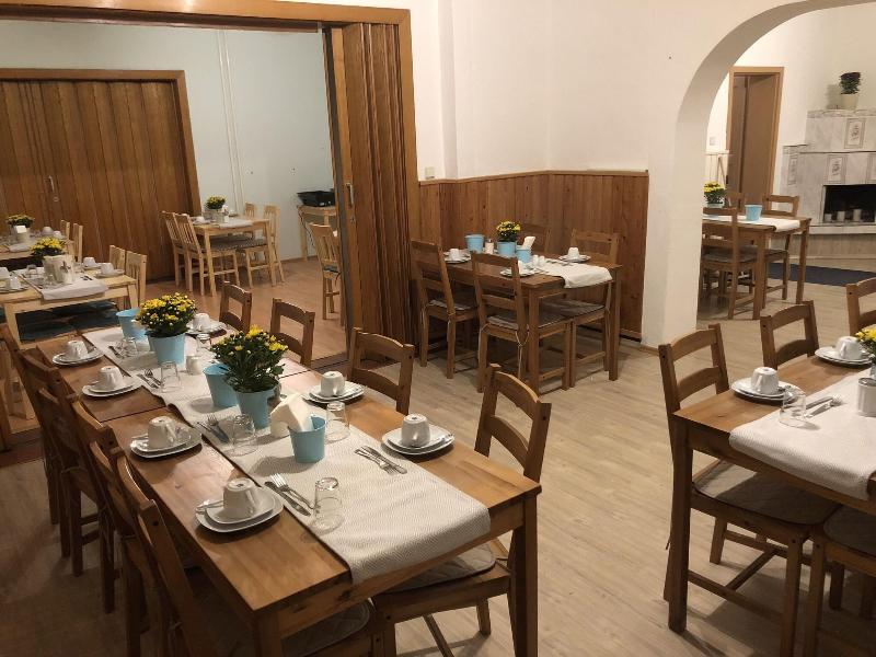 Riverside Inn - Restoran
