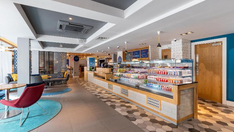 Holiday Inn Express Aberdeen City Centre - Bar